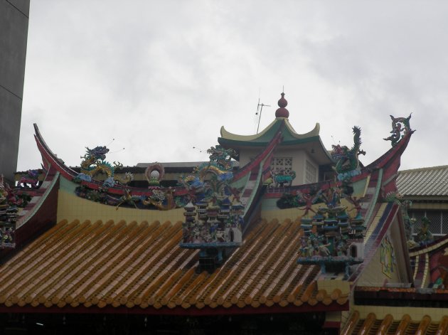 龍山寺の屋根部分